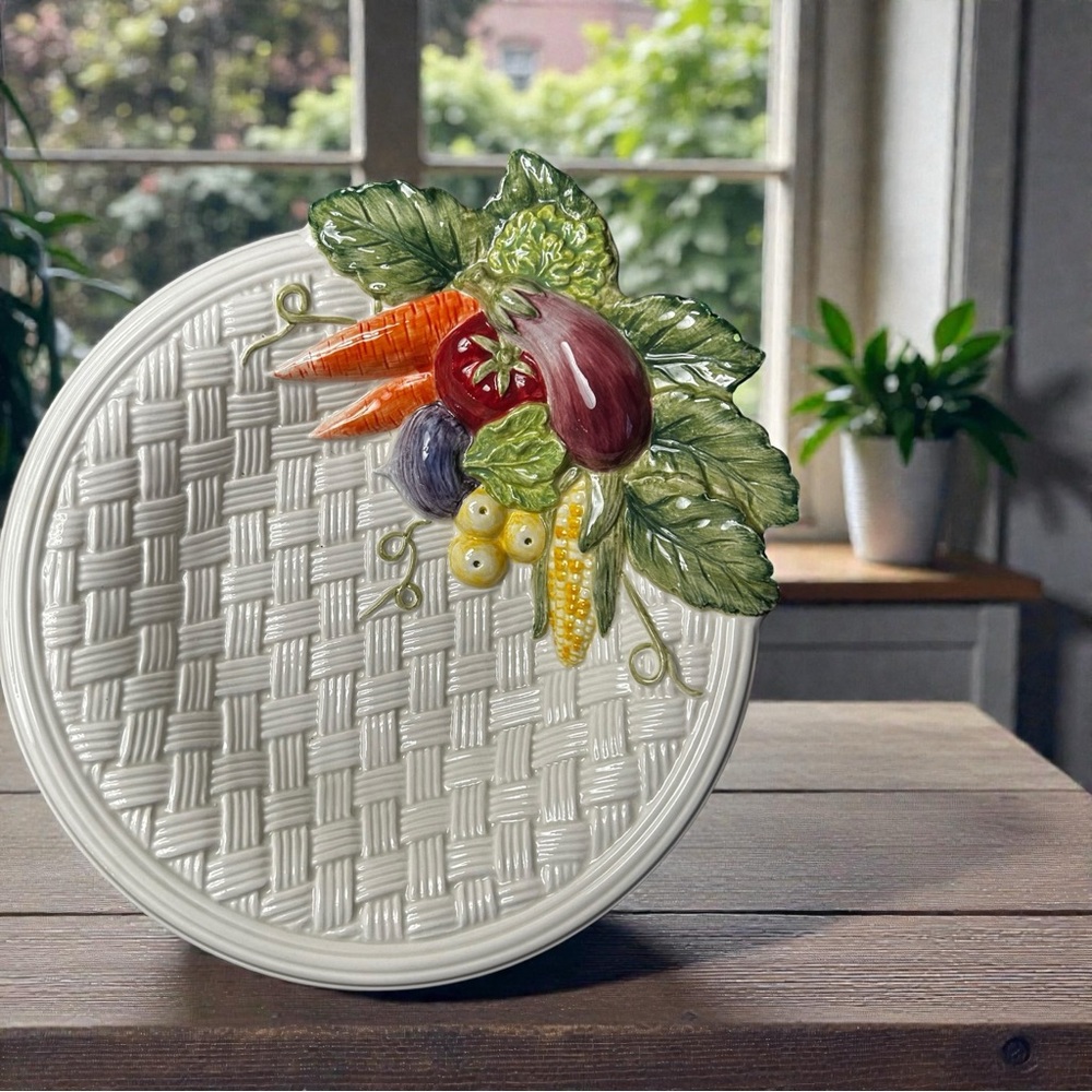 Fitz and Floyd Cream Ceramic Bowl